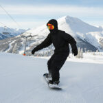 【画像】ビーズから「DUBSTACK」が放つ！　冬のアウトドアの常識を覆す多機能ウェア『フトンライダー』が車中泊から極寒キャンプまで冬の最強装備になる 〜 画像1