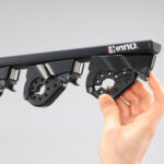 【画像】ロッドホルダーに“漆黒”のハイエンドモデルが登場！　2026年フィッシングショーで注目すべき「最新車載ギア」の全貌とは 〜 画像1