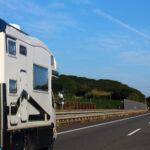 【画像】憧れの車中泊でキャンプがもっと快適に！　「レンタルキャンピングカー」で失敗しないための注意点とは 〜 画像1