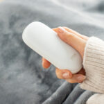 【画像】冬の外出が変わる！　30秒で温まる「USB-C充電式スリムカイロ」がエコでスマートな防寒対策の新基準になる 〜 画像1