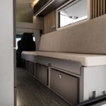 【画像】軽自動車なのに普通車登録？　ダイレクトカーズの新型「PLAT」が変える、ふらっと自由な旅の形とは 〜 画像1