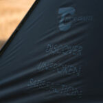 【画像】漆黒の集大成！　限定テント「ウィングフォート 5th Anniversary ブラック」が魅せるキャンプの新たな品格 〜 画像1