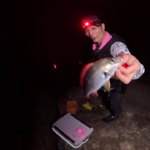 【画像】夏の無人島釣りキャンプ！　ハプニングはありつつもイサキ爆釣で大満喫な釣行に視聴者からコメントが溢れる 〜 画像1