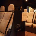 【画像】ラグジュアリー感たっぷりのリムジン仕様のスパロンが降臨！　漆黒のキャラバンがクール過ぎる 〜 画像1