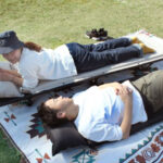 【画像】避難所の底冷えから命を守る！　アウトドアの知見を凝縮したBears Rockの「3cmインフレータブルマット」が防災の常識を覆す 〜 画像1