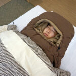 【画像】布団を重ねても寒い理由は“頭部の露出”にあり！　寝袋のノウハウで「隙間風」を断つ、冬の快眠への新回答 〜 画像1