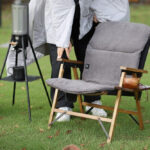 【画像】冬の冷たい座面とおさらば！　いつもの椅子を一瞬で温活シートに変える「あったかシートマット」が新発売 〜 画像1