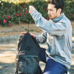 【画像】歩く自由を取り戻す！　800gの超軽量×防水本革バックパック「THE Walker」が変える大人の移動スタイル 〜 画像1