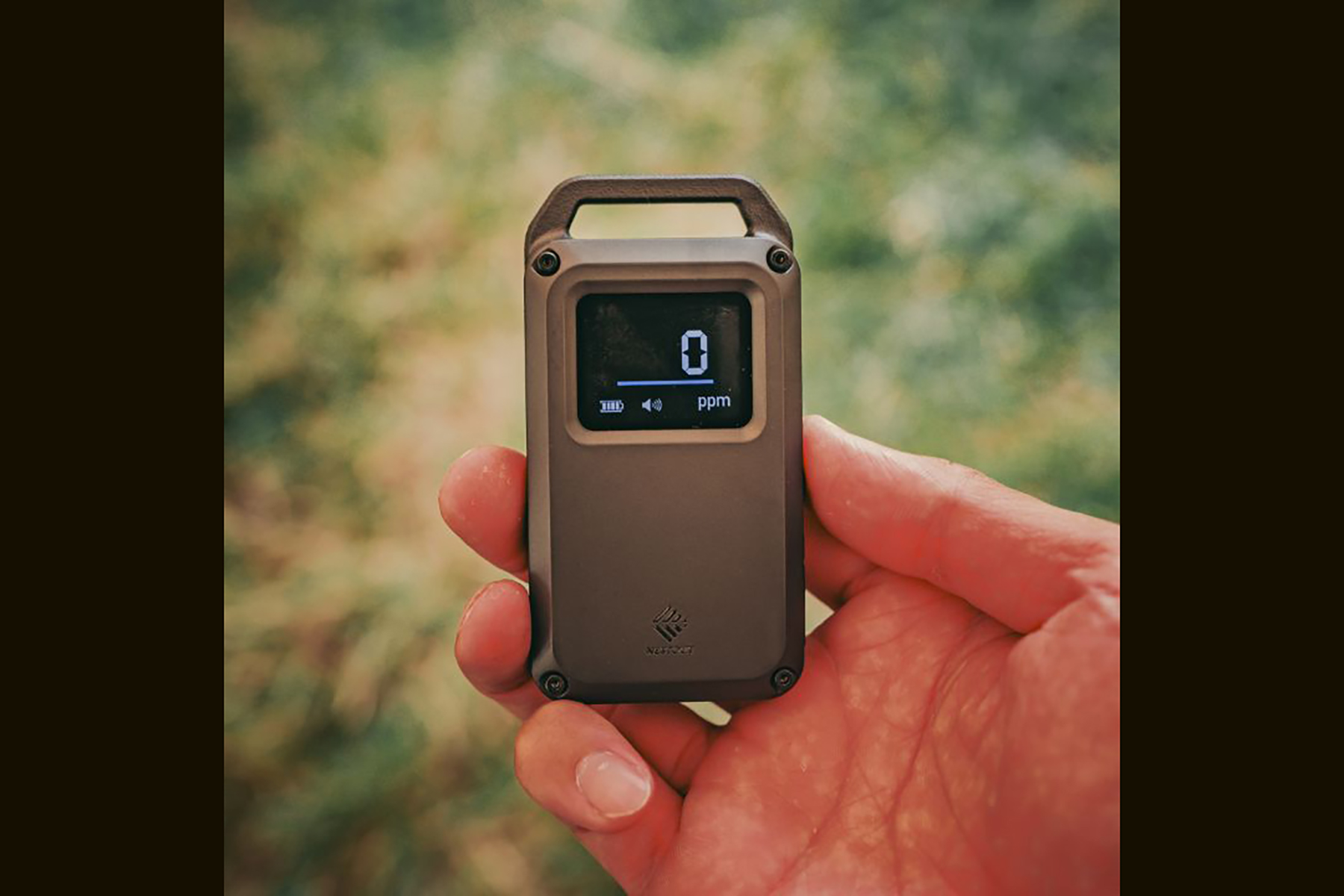 「NESTOUT 一酸化炭素アラーム の画面表示