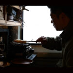 【画像】大雪、そして外気温マイナス2度　白銀と炎のコントラストが映える「雪中車中泊」 〜 画像1