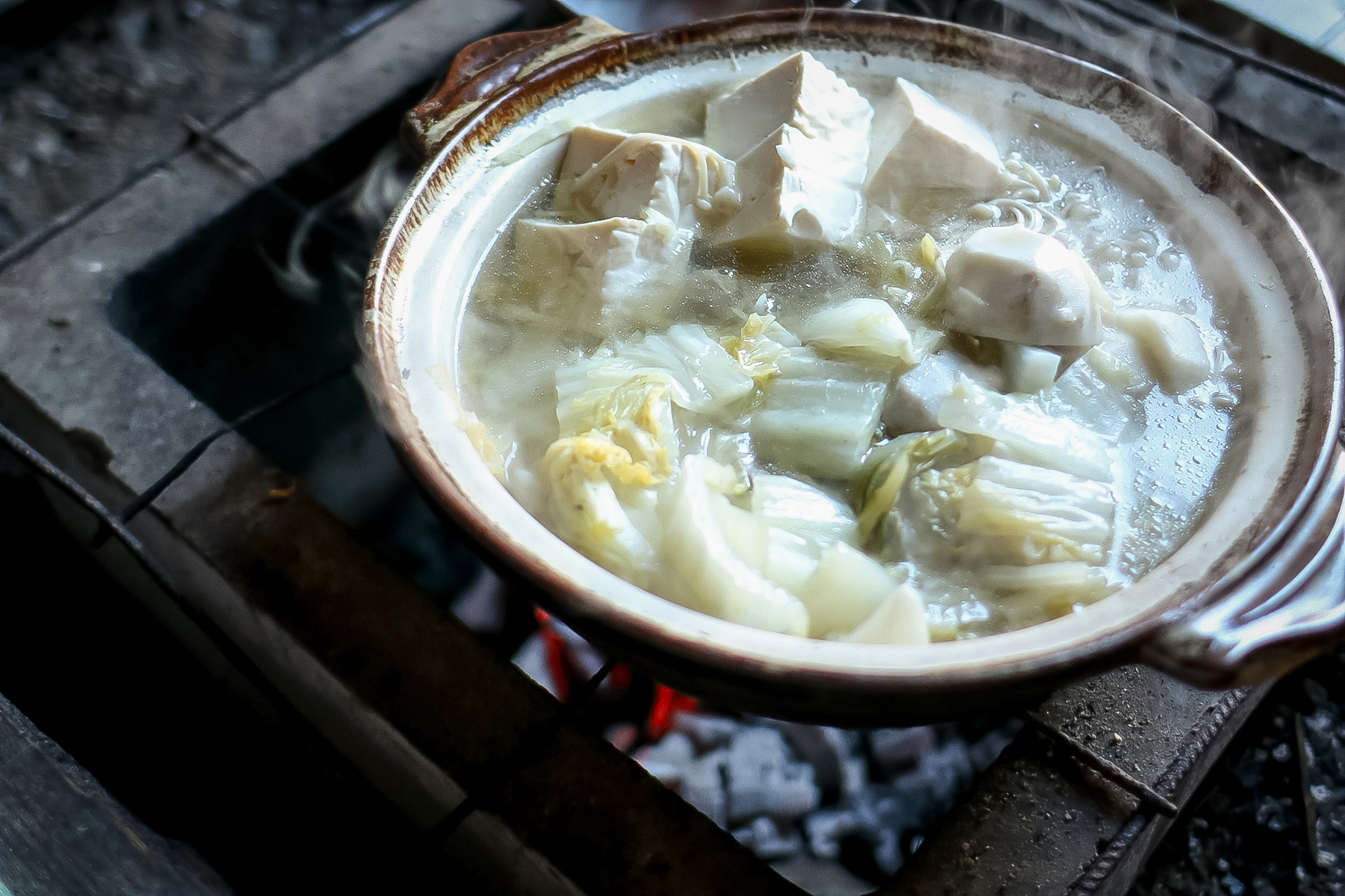 キャンプで作る水炊き鍋