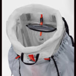 【画像】軽さと背負い心地が両立！　30年の術を凝縮した老舗リュック「アラカザム／カザム」 〜 画像1