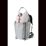 【画像】軽さと背負い心地が両立！　30年の術を凝縮した老舗リュック「アラカザム／カザム」 〜 画像1