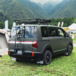 【画像】迷わず「全塗装」、迷わず「リフトアップ」！　こだわりの「ミリタリー仕様」に仕立てたデリカD:5 〜 画像1