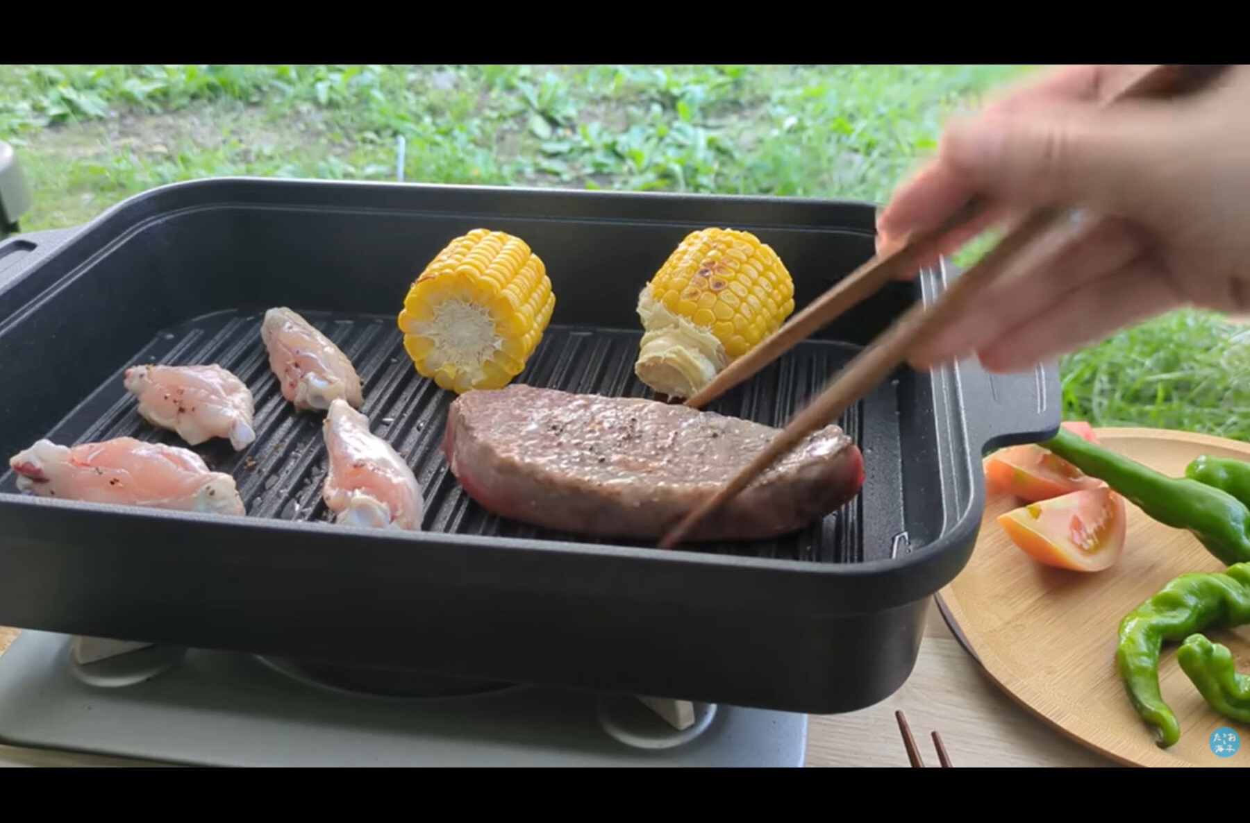 地元の野菜と大きなステーキでBBQ