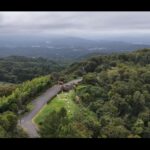 【画像】「独り時間が最高」軽自動車で山籠もり！ 寒さ対策と家電を駆使した大人の車中泊 〜 画像1