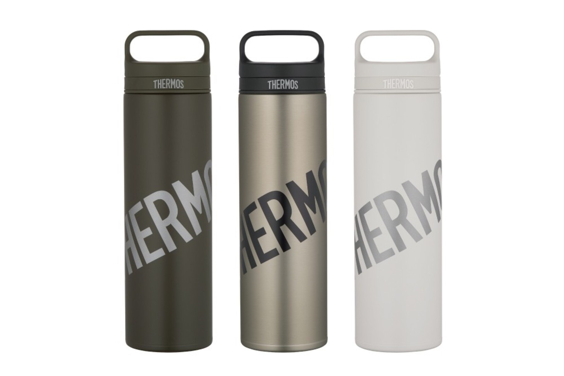 2026年4月17日に発売されたサーモスの「真空断熱ケータイマグ」
写真は容量0.6LのJOW-600TSS。色は左からオリーブ、ロゴブラック、アッシュホワイト