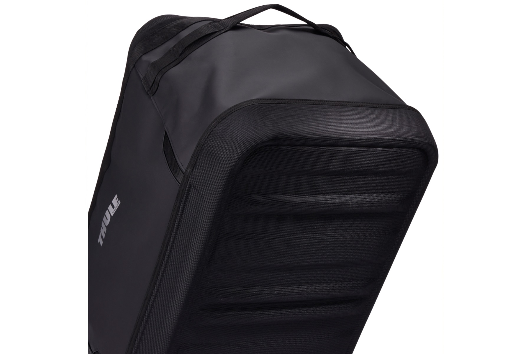 Thule Chasm Gera Haulerの底部は防水成型EVAボトムで覆われている