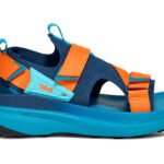 【画像】Tevaの「走れるサンダル」新色——街ランからトレイルまで「靴下使い」で3シーズン活躍！ 〜 画像1