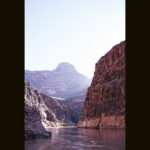 【画像】Tevaの「走れるサンダル」新色——街ランからトレイルまで「靴下使い」で3シーズン活躍！ 〜 画像1