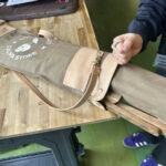 【画像】100年前の「将校椅子」が現代に復活！　「CALMA STORE×GORDON MILLER」限定コラボチェア登場 〜 画像1