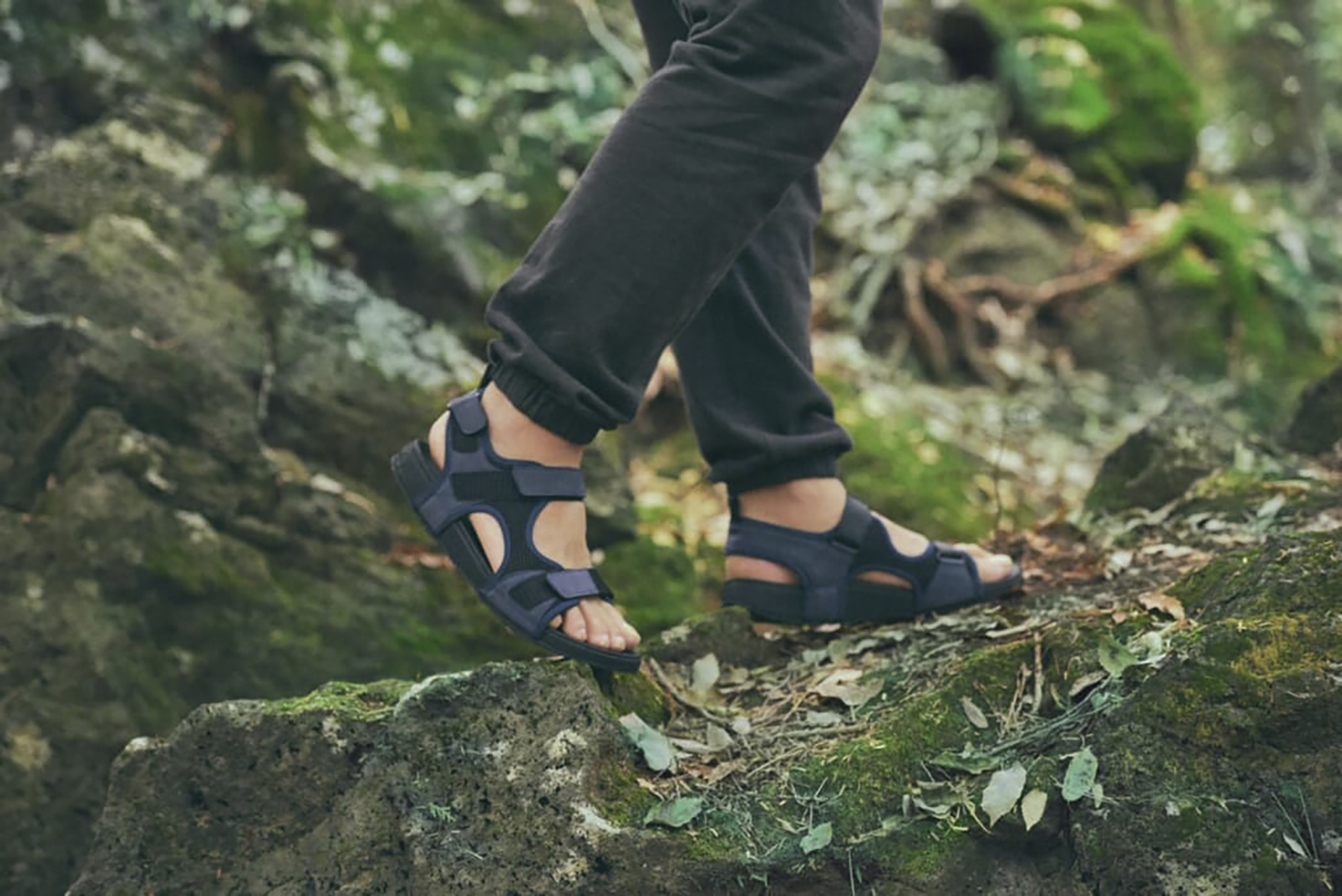 アウトドアに向いているサンダル