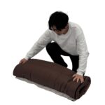 【画像】週末の「車中泊から急な来客まで」大活躍！寝袋と布団を融合させた丸洗いできる万能ミニマル寝具 〜 画像1