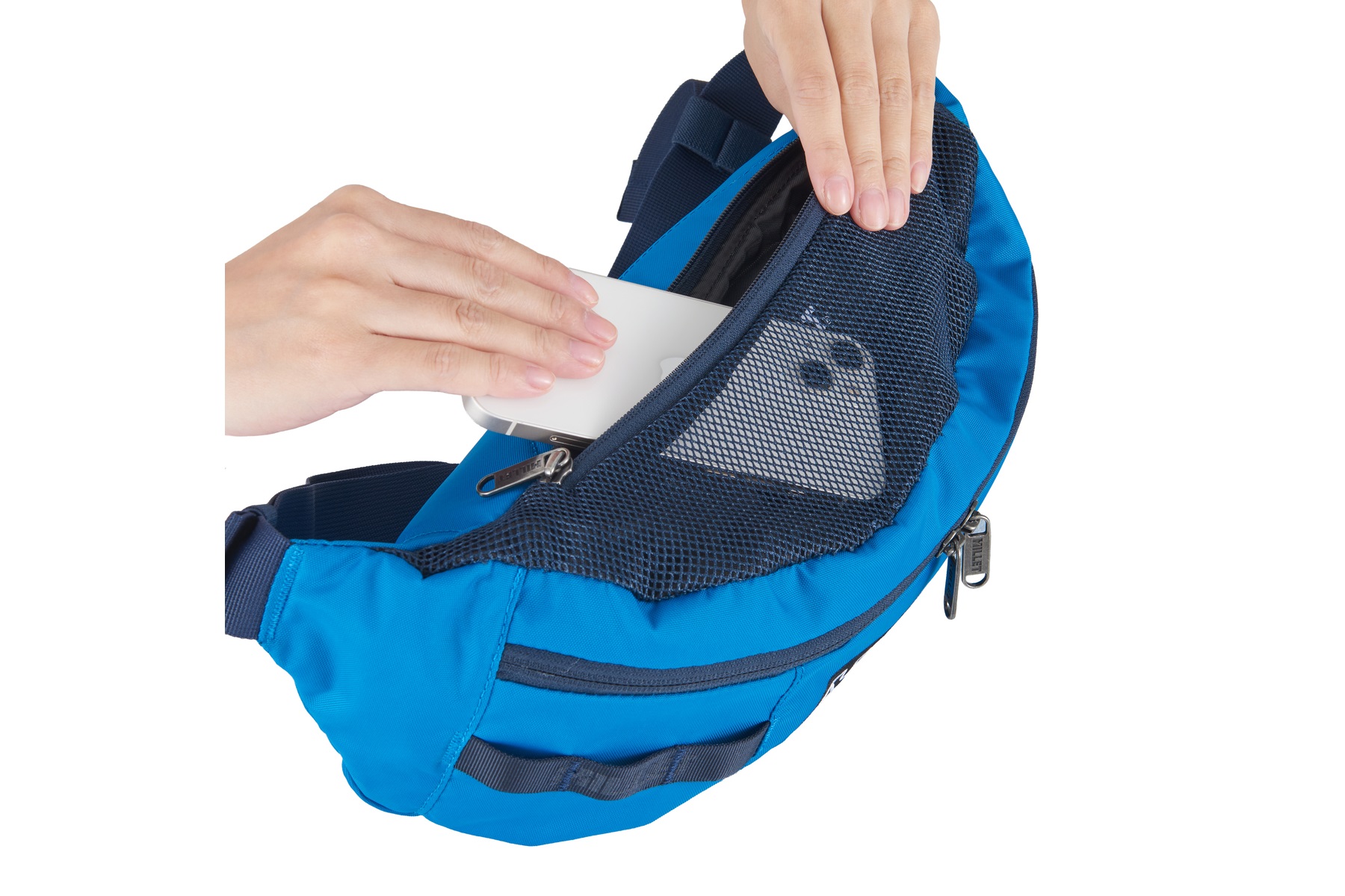MILLET CLASSICシリーズのCLASSIC WASIT BAGにはメッシュのポケットが備わる