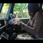 【画像】比べてみると確かに違う！　女子ソロキャンパーが「N-VANとN-BOX」の車中泊適性を検証 〜 画像1