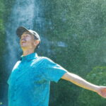【画像】汗をかくほど涼しくなる！　水分に反応して瞬時に冷えるコロンビアの最新ウェアで夏山を快適攻略 〜 画像1