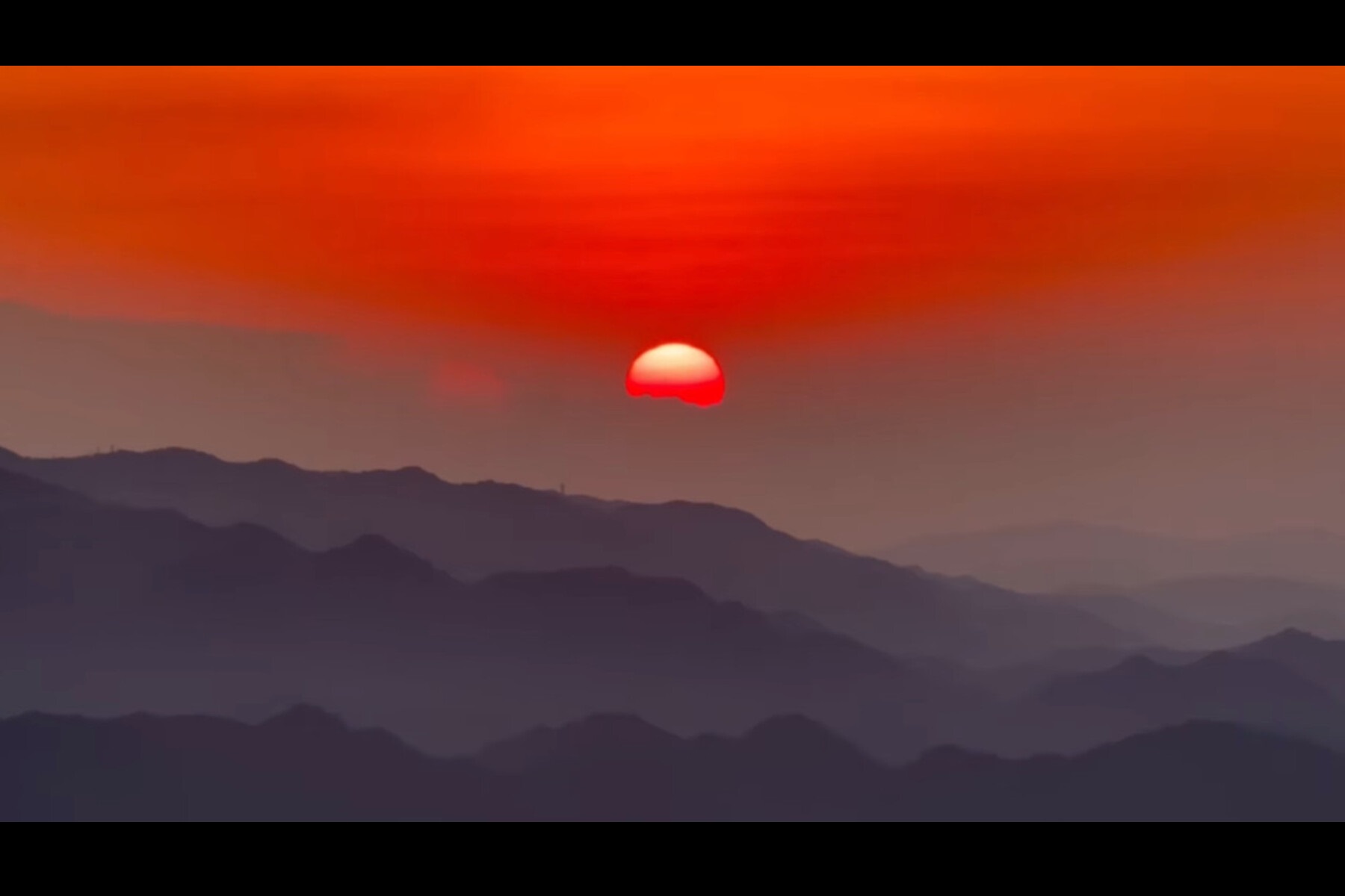葛城高原ロッジ キャンプ場から見た夕日