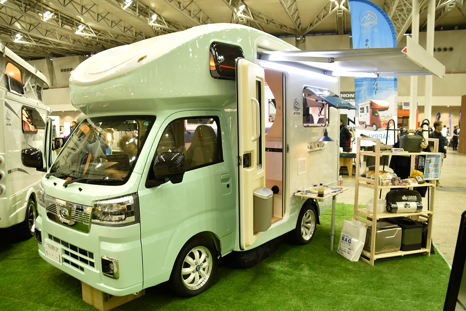 軽キャンピングカーの一例