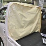 【画像】デコトラ発祥・禁断の大技「背抜き」！　しかも「車検OK」という軽トラ衝撃の中身 〜 画像1