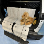 【画像】トノカバーから音が鳴る！　国内メーカーの内装を手掛ける「匠」がカローラクロスに施した「魔法」 〜 画像1