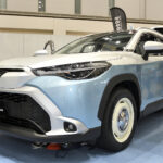 【画像】トノカバーから音が鳴る！　国内メーカーの内装を手掛ける「匠」がカローラクロスに施した「魔法」 〜 画像1