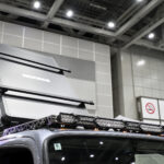 【画像】トラックで眠って遊ぶ！　普通免許で乗れる「いすゞ・エルフミオ」が常識を変える 〜 画像1
