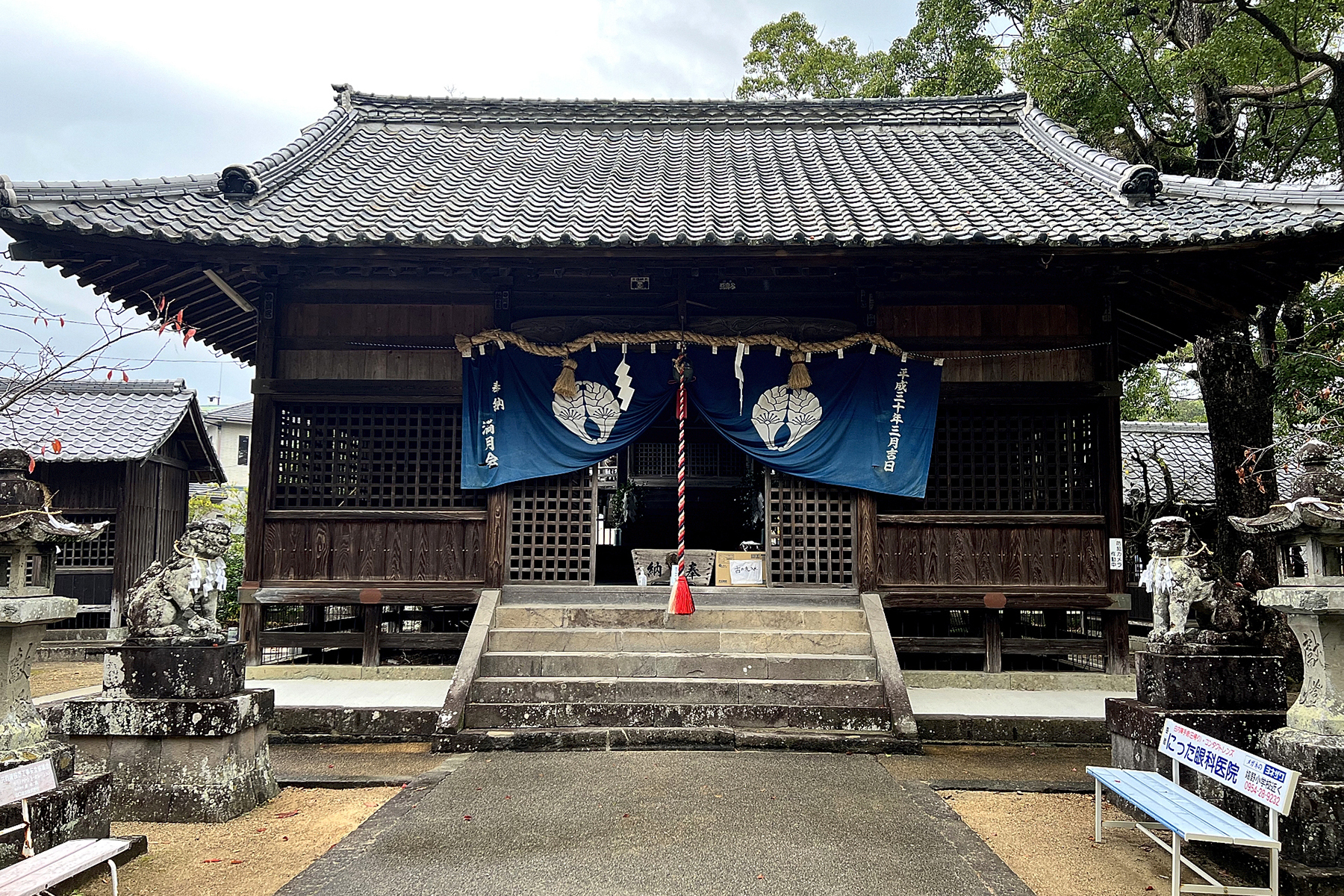 佐賀県にある嬉野温泉街の中心部にある「豊玉姫神社」