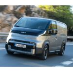 【画像】騒音ゼロで年中快適！　車中泊ベースに注目の最新EV「Kia PV5」専用ベッドキット登場 〜 画像1