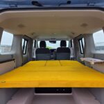 【画像】騒音ゼロで年中快適！　車中泊ベースに注目の最新EV「Kia PV5」専用ベッドキット登場 〜 画像1