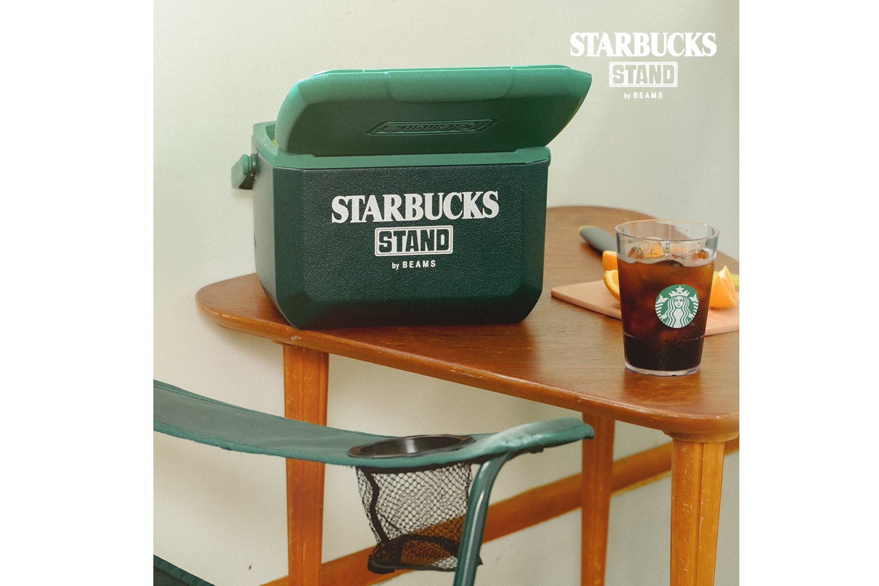 STARBUCKS STAND by BEAMS第4弾、コールマン別注クーラーボックス「TAKE6」