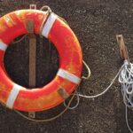 【画像】人間は2％しか浮かない！　川遊びの初心者が知るべき服装の鉄則と堰堤の危険回避術 〜 画像1