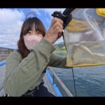 【画像】釣れたそばから海へ真っ逆さま！　金網の足場で悲鳴連発も「シート対策」で叶えるキス爆釣 〜 画像1