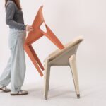 【画像】おうちテラスをカフェ風に！　片手で運べる約2.6kgのガーデンチェア「sole」全6色展開 〜 画像1