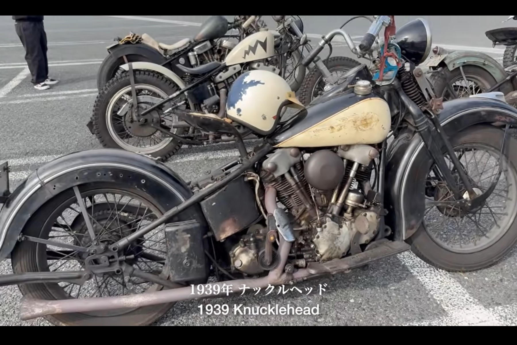 1939年のナックルヘッドをはじめクラシックハーレーが数台集まって行ったjunkmotorcycleの秋ツーリング