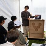【画像】注目高まる外歩き用「ベアフットシューズ」18ブランドが体感イベントに集結、為末大も登壇 〜 画像1