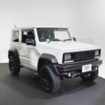 【画像】フレックス発「黒顔のハイエース＆ジムニー」。家族の車でも「ギア感」は妥協しない 〜 画像1