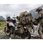 【画像】バイクキャンプの荷崩れ防止とギア整理にひと役、デイトナ・シートバッグLL専用ギアケース先行受注中 〜 画像1